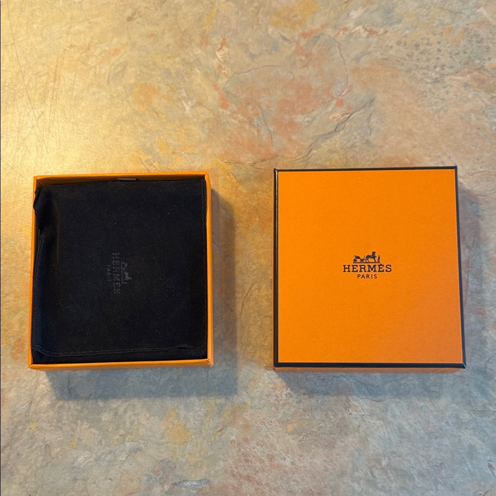Hermes Box